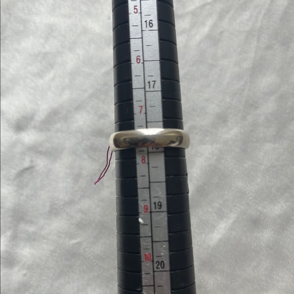 Orange Silver Ring With Rectangular Gemstone - image 3